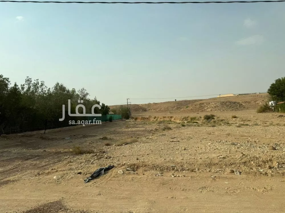 أرض للبيع في شارع العماريه 586 ، العمارية ، الدرعية 1 صورة