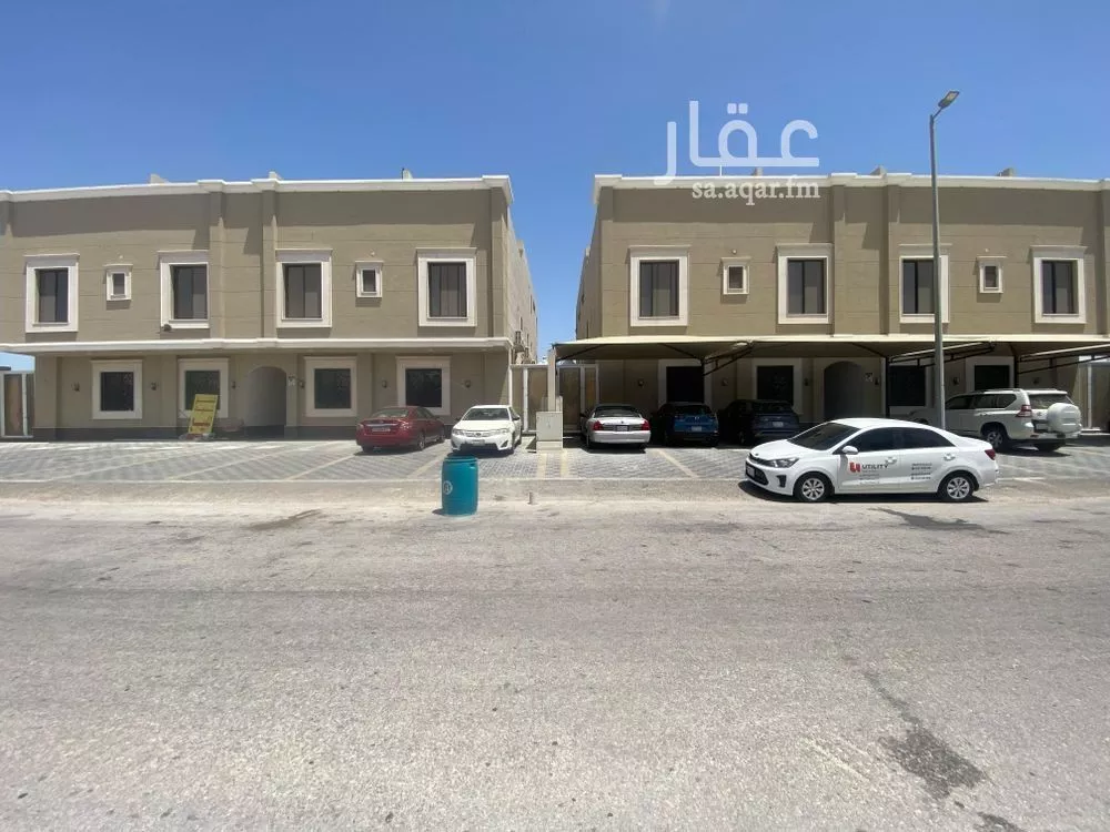 شقة للبيع في شارع الانوار, حي البحيرة, مدينة الخبر, المنطقة الشرقية 1 صورة