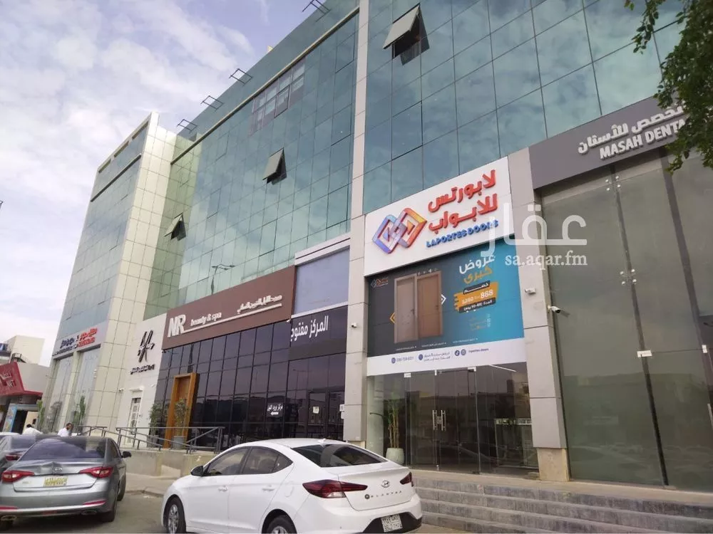 محل للإيجار في شارع الملك عبدالعزيز ابن عبدالرحمن سعود الفرعي, حي المصيف, مدينة الرياض, منطقة الرياض 1 صورة