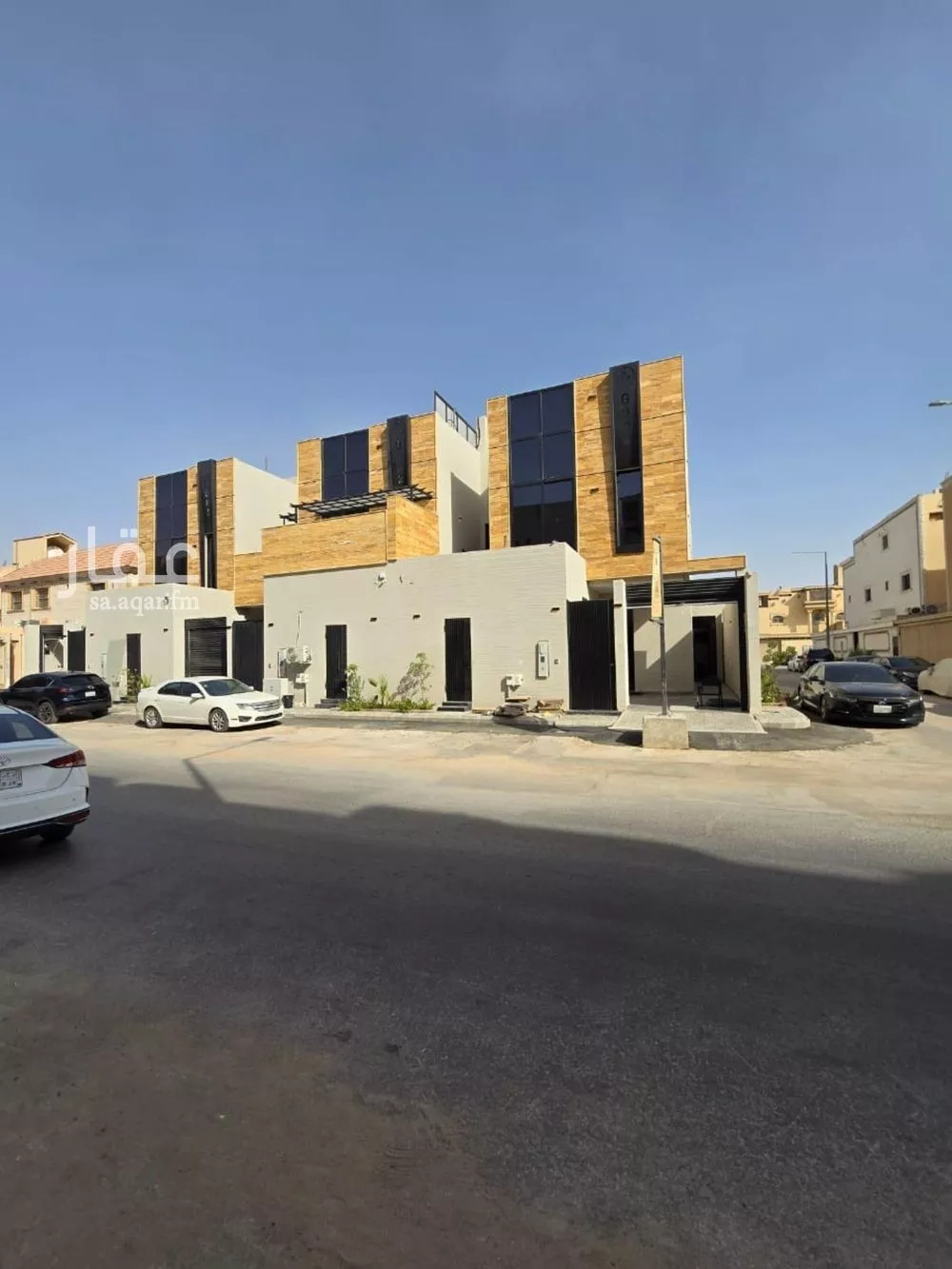 فيلا للبيع في شارع المستنجدي, حي اليرموك, مدينة الرياض, منطقة الرياض 1 صورة