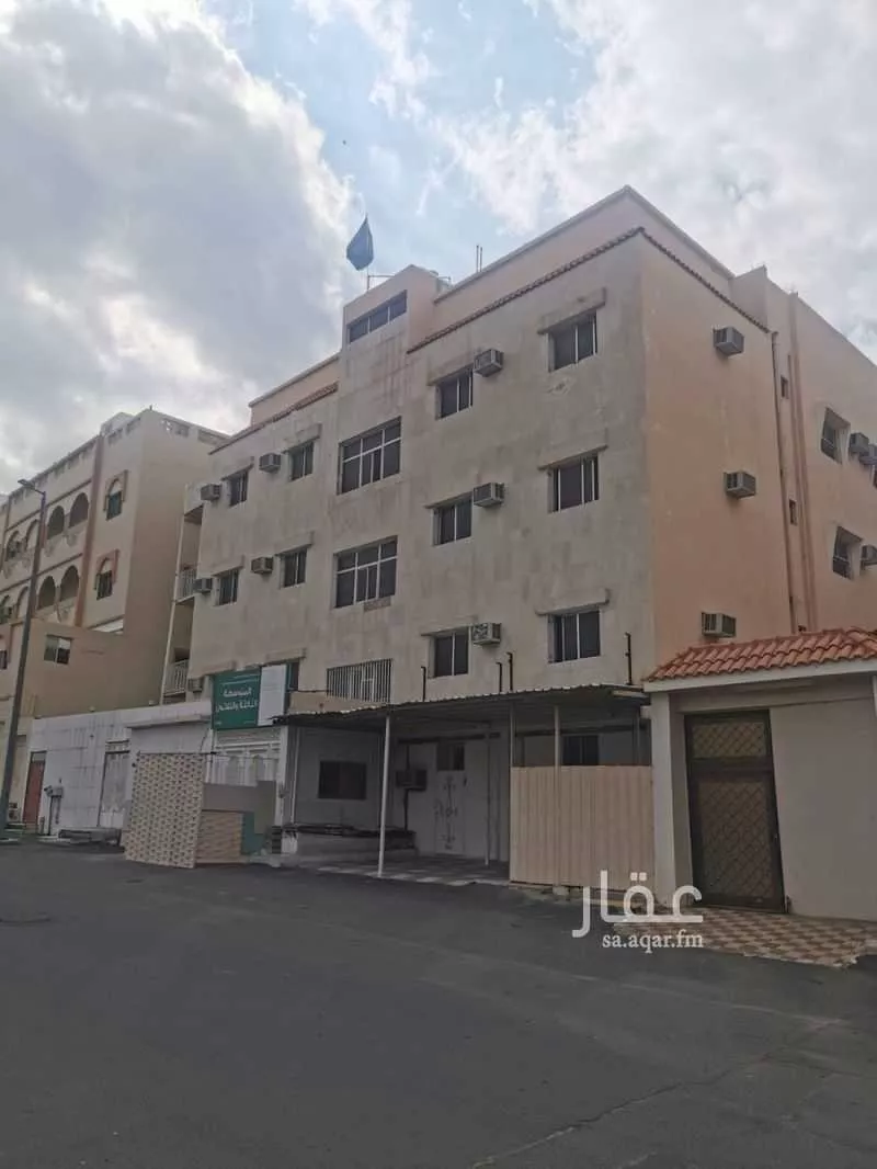 عمارة للبيع في شارع 1109490, حي بن سويلم, مدينة امارة منطقة مكة المكرمة - الطائف, منطقة مكة المكرمة 1 صورة