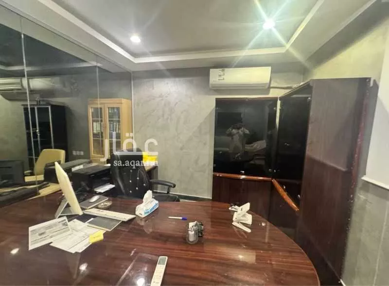 مكتب تجاري للإيجار في شارع ابي بكر الصديق, حي العارض, مدينة الرياض, منطقة الرياض 1 صورة