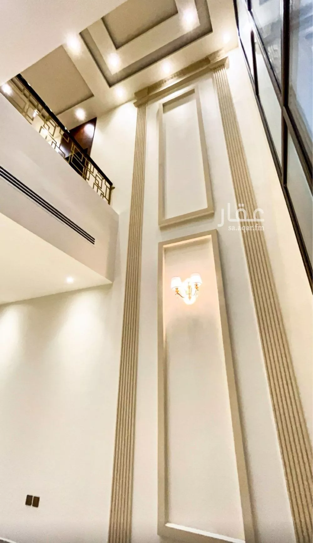 فيلا للبيع في شارع الطليعه, حي البحر, مدينة الخبر, المنطقة الشرقية 1 صورة