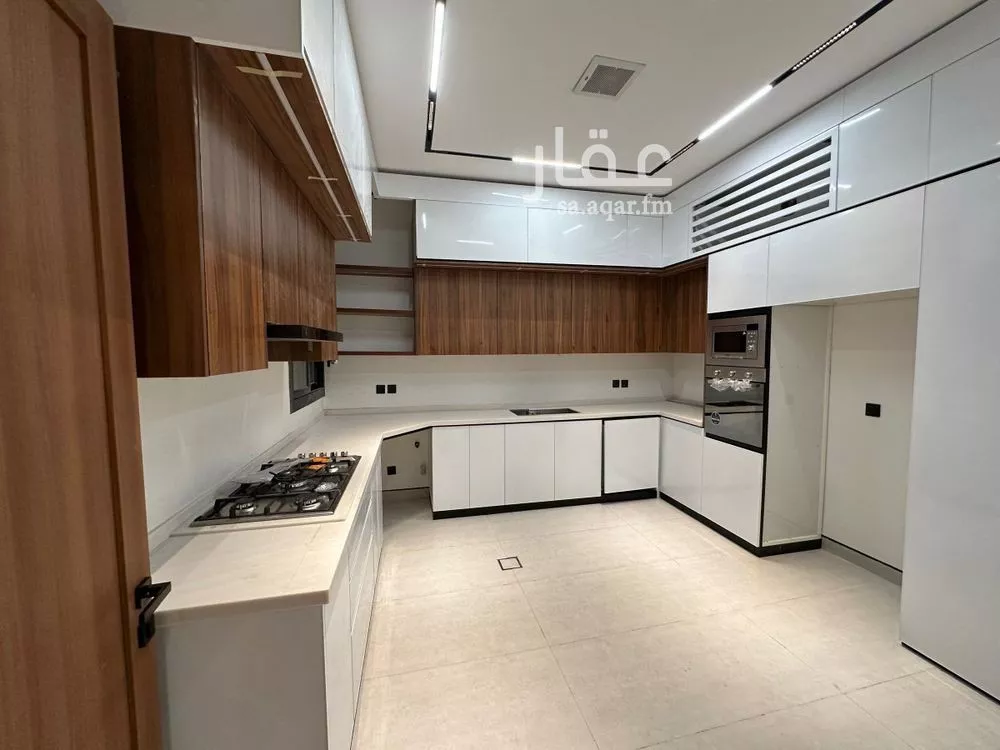 دور للبيع في شارع رقم 310, حي النرجس, مدينة الرياض, منطقة الرياض 1 صورة