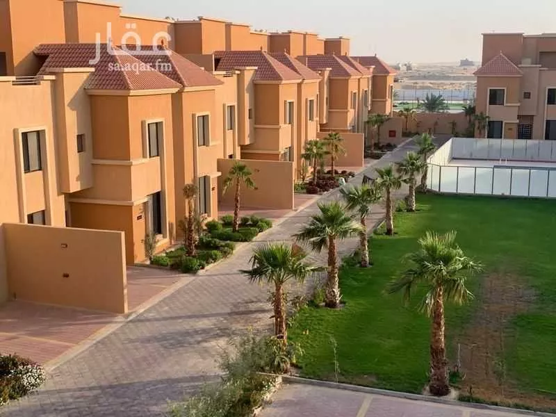 فيلا للإيجار في شارع عبد الحميد بن جبير, حي المطار, مدينة الاحساء, المنطقة الشرقية 1 صورة