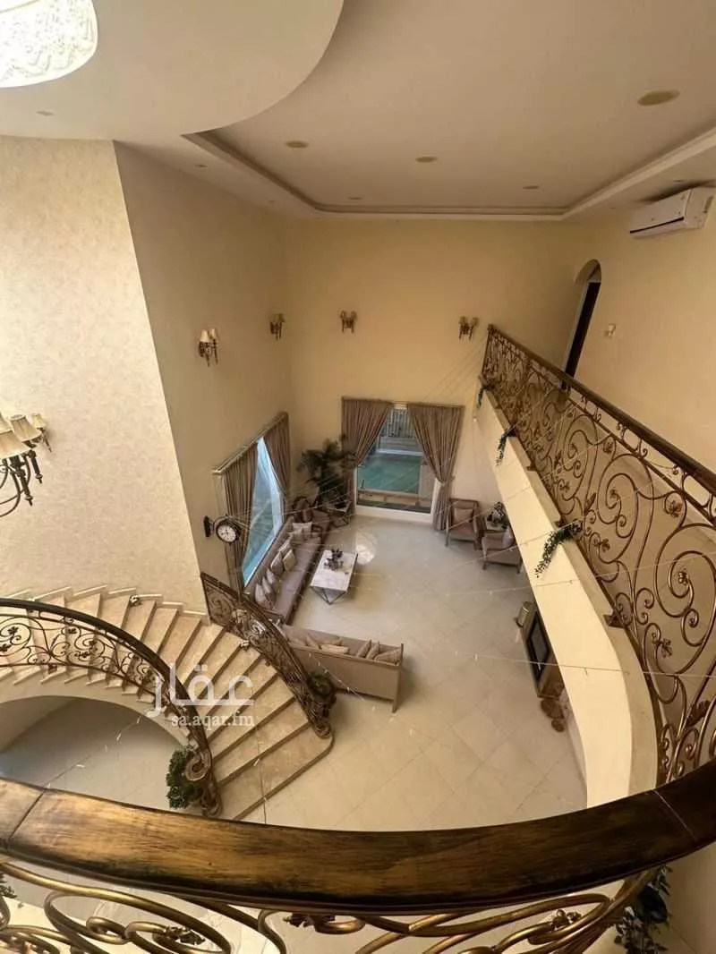 فيلا للبيع في شارع العيينه, حي الصواري, مدينة الخبر, المنطقة الشرقية 1 صورة