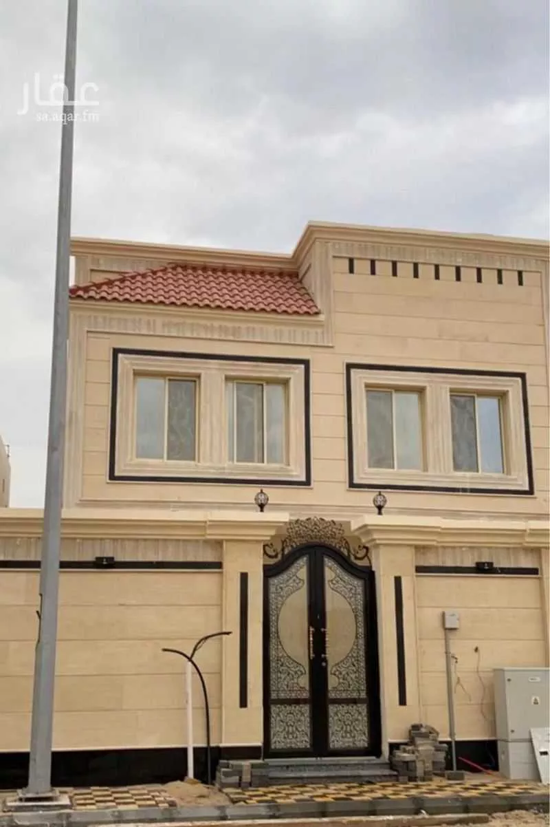 فيلا للبيع في شارع يكرب, حي الصواري, مدينة الخبر, المنطقة الشرقية 1 صورة