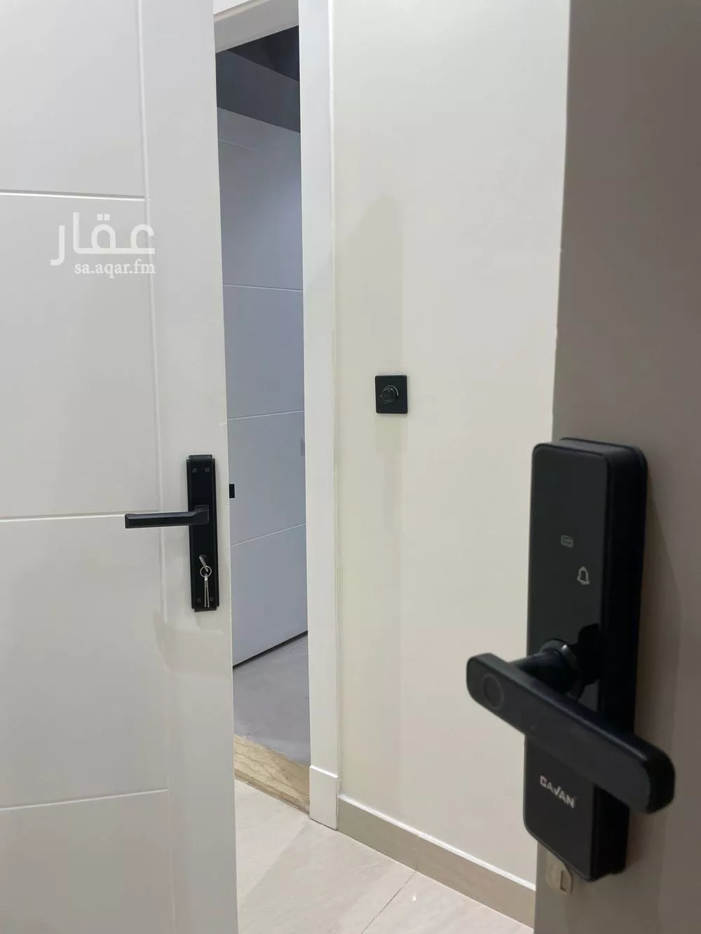 دور للبيع في شارع رقم 104, حي النرجس, مدينة الرياض, منطقة الرياض 1 صورة