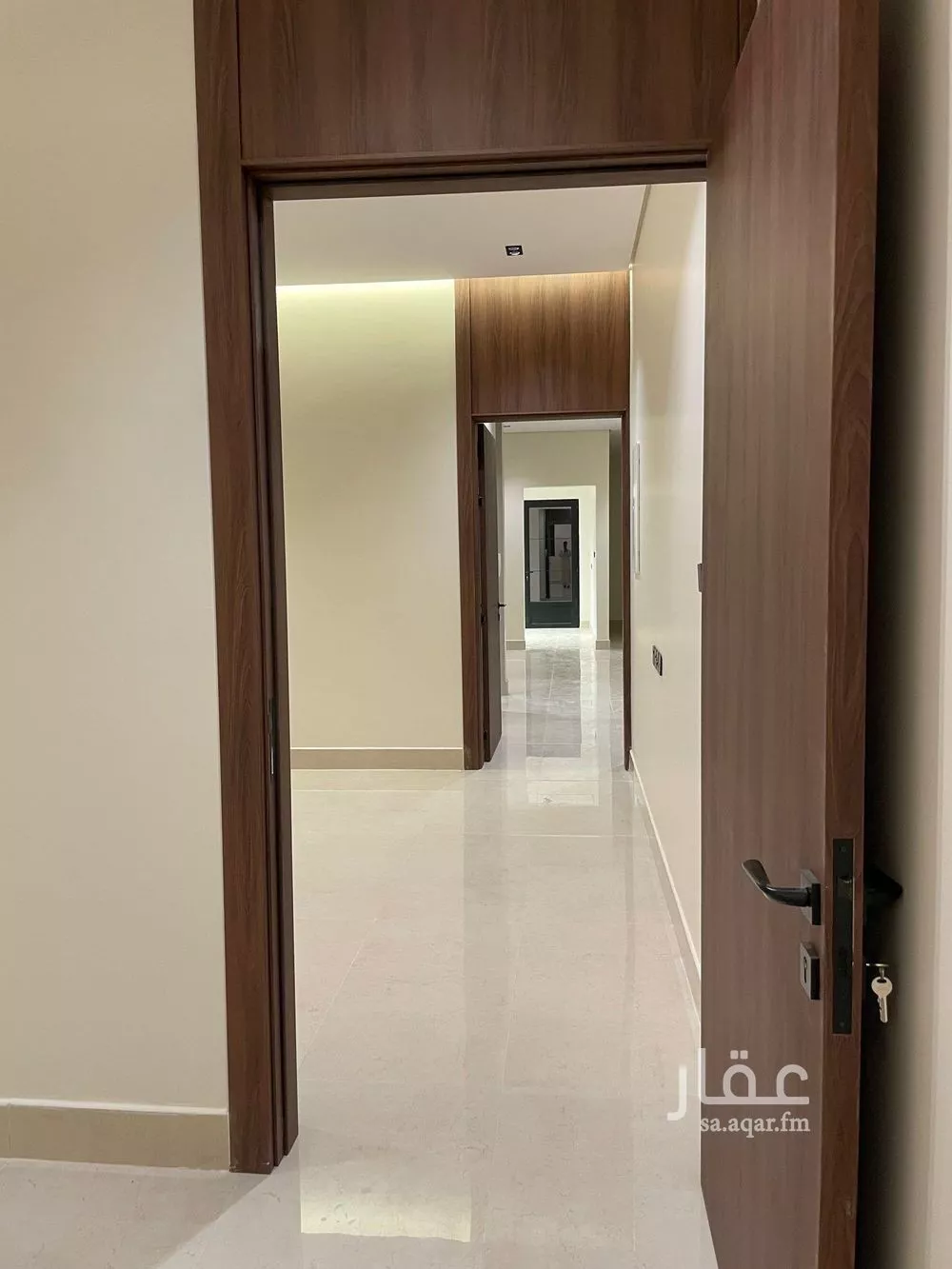 فيلا للبيع في شارع الشيخ عبدالله بن عبداللطيف ال شيخ, حي ظهرة العودة شرق, مدينة الدرعية, منطقة الرياض 1 صورة