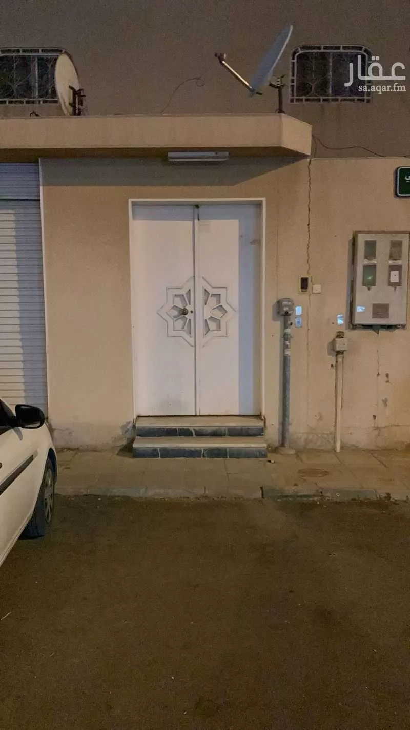 فيلا للإيجار في شارع الربيع الحارثي, حي الروابي, مدينة الرياض, منطقة الرياض 1 صورة