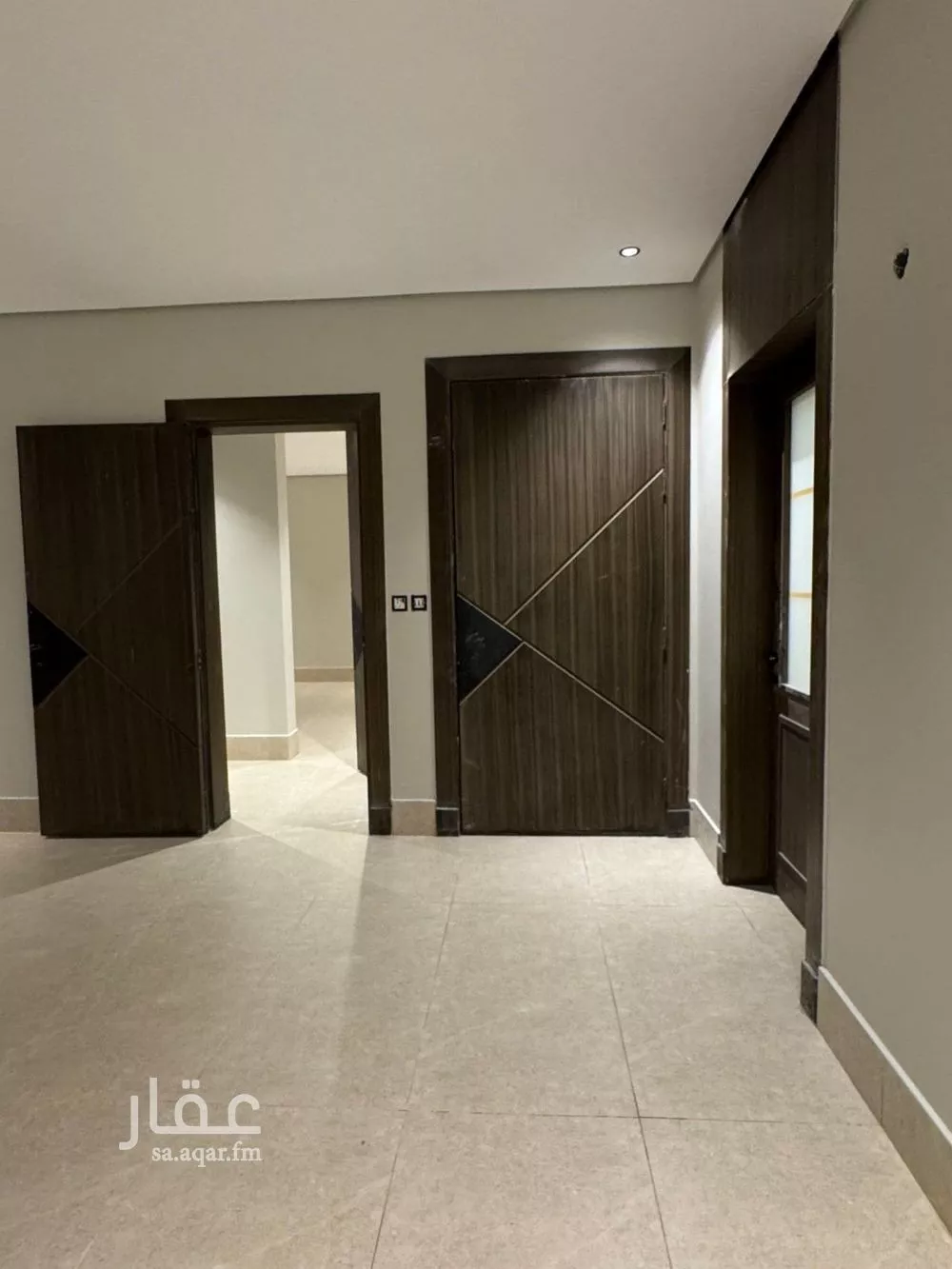 شقة للبيع في شارع مدائن صالح, حي الحمراء, مدينة الخبر, المنطقة الشرقية 1 صورة