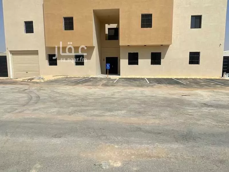عمارة للإيجار في حي المصانع, مدينة الرياض, منطقة الرياض 1 صورة