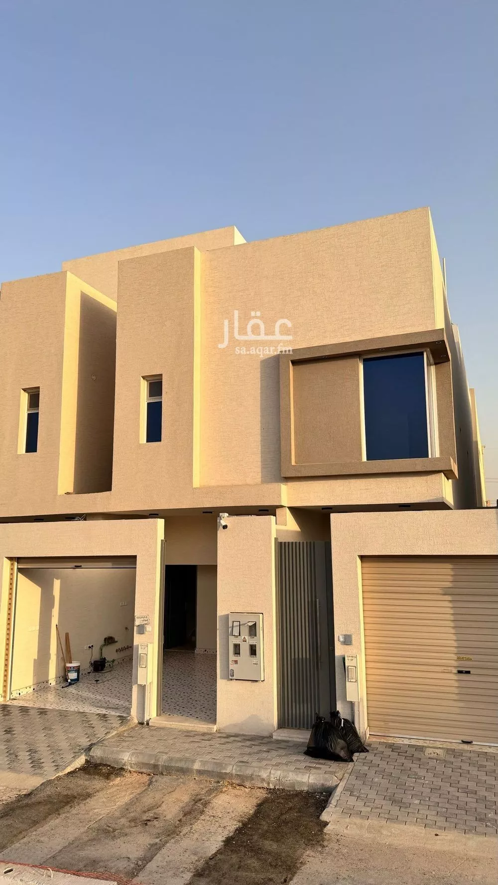 فيلا للبيع في شارع عبدالرحمن بن موسى, حي العوالي, مدينة الرياض, منطقة الرياض 1 صورة