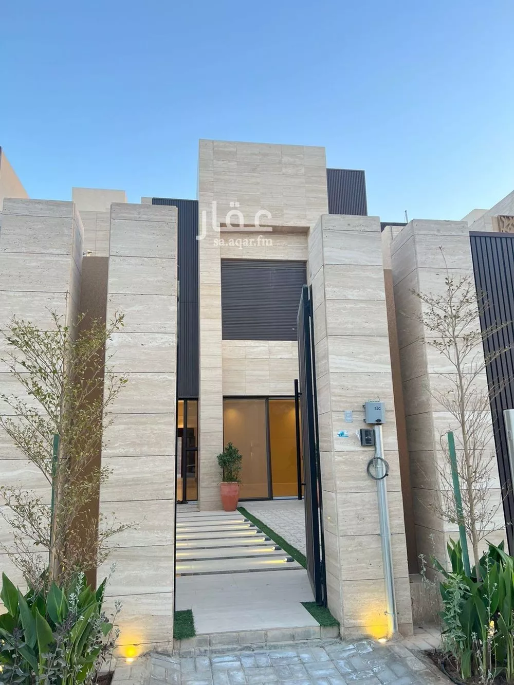 فيلا للبيع في شارع 72662, حي القيروان, مدينة الرياض, منطقة الرياض 1 صورة