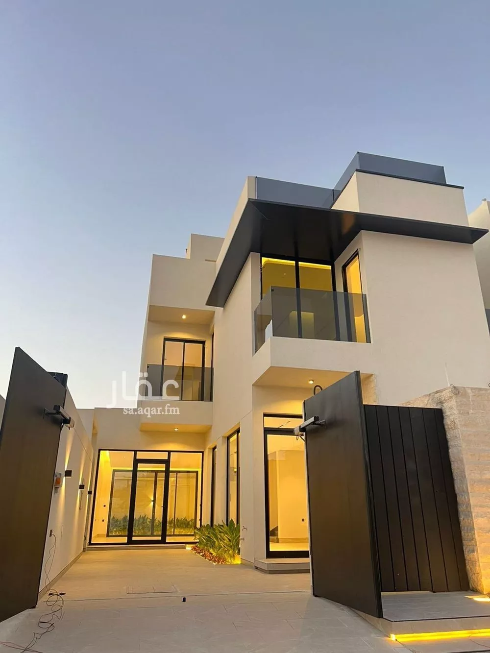 فيلا للبيع في شارع 8277, حي النرجس, مدينة الرياض, منطقة الرياض 1 صورة