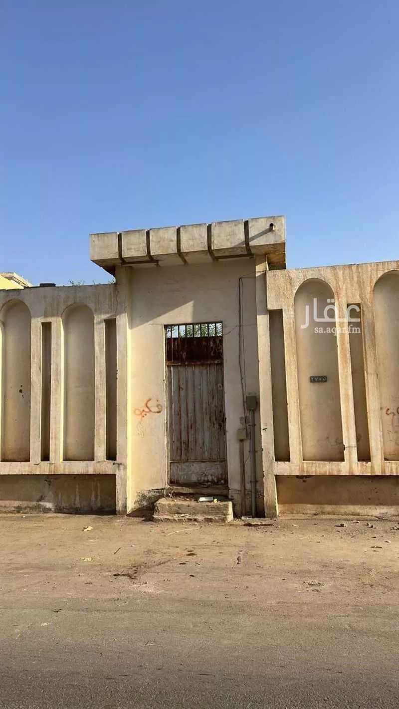 أرض للبيع في شارع عباس أحمد قزاز, حي الموطا, مدينة بريدة, منطقة القصيم 1 صورة