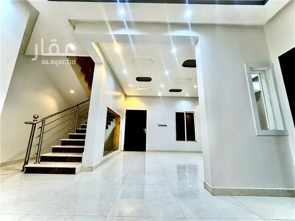 فيلا للإيجار في شارع رقم 293, حي النرجس, مدينة الرياض, منطقة الرياض 1 صورة