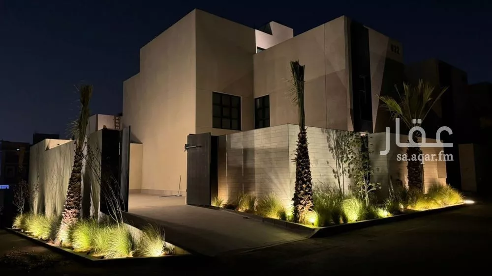 فيلا للبيع في شارع سلمة بن عاصم, حي الرمال, مدينة الرياض, منطقة الرياض 1 صورة