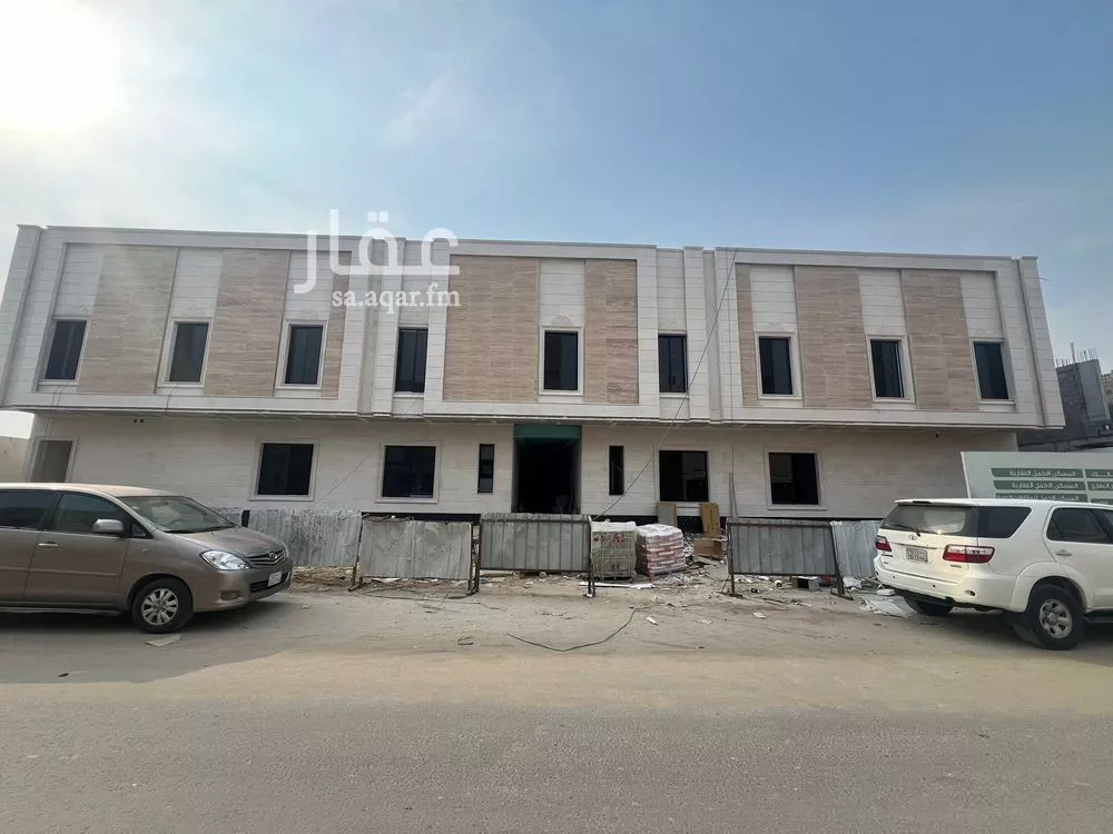 شقة للبيع في شارع النفوذ, حي الصواري, مدينة الخبر, المنطقة الشرقية 1 صورة