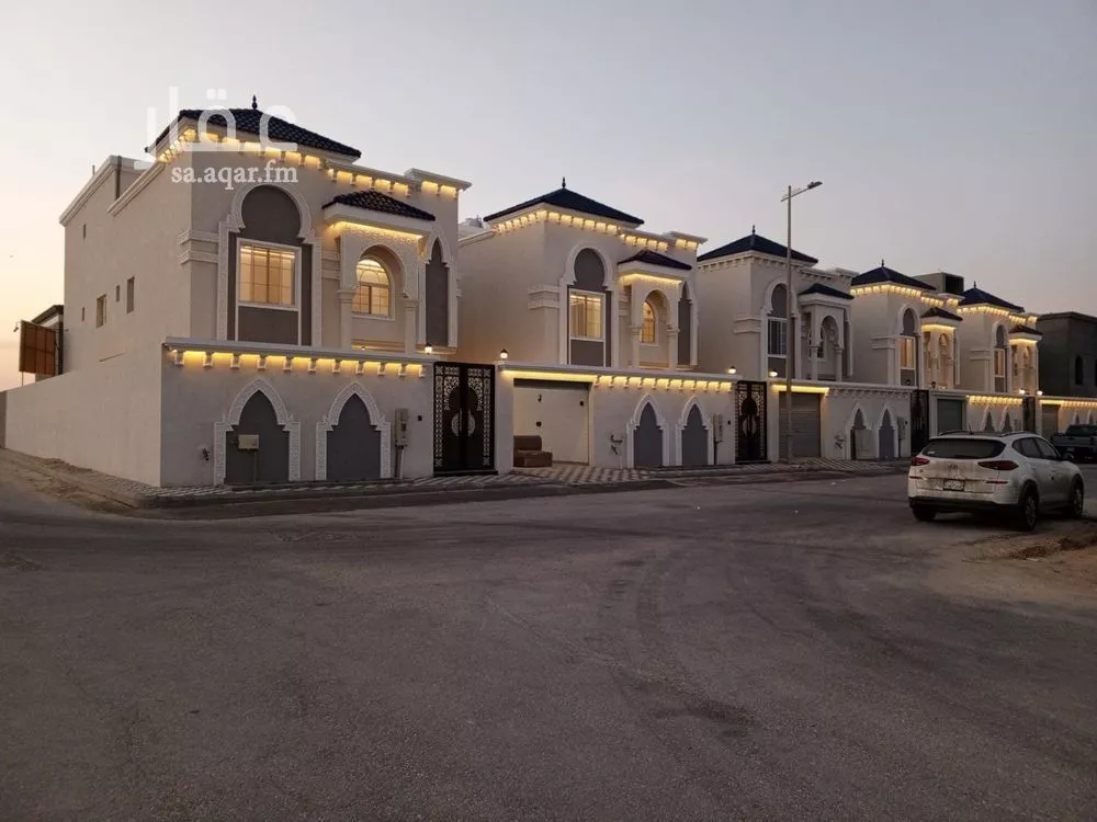 فيلا للبيع في شارع عين دار, حي الصواري, مدينة الخبر, المنطقة الشرقية 1 صورة
