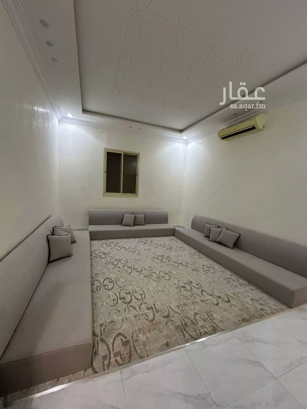 فيلا للإيجار في شارع عبدالملك بن عمر بن عبدالعزيز, حي الرمال, مدينة الرياض, منطقة الرياض 1 صورة