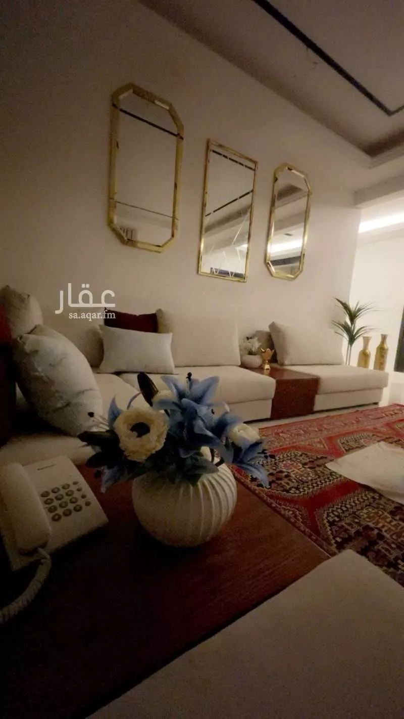 فيلا للبيع في شارع الخياط, حي النهضة, مدينة الرياض, منطقة الرياض 1 صورة