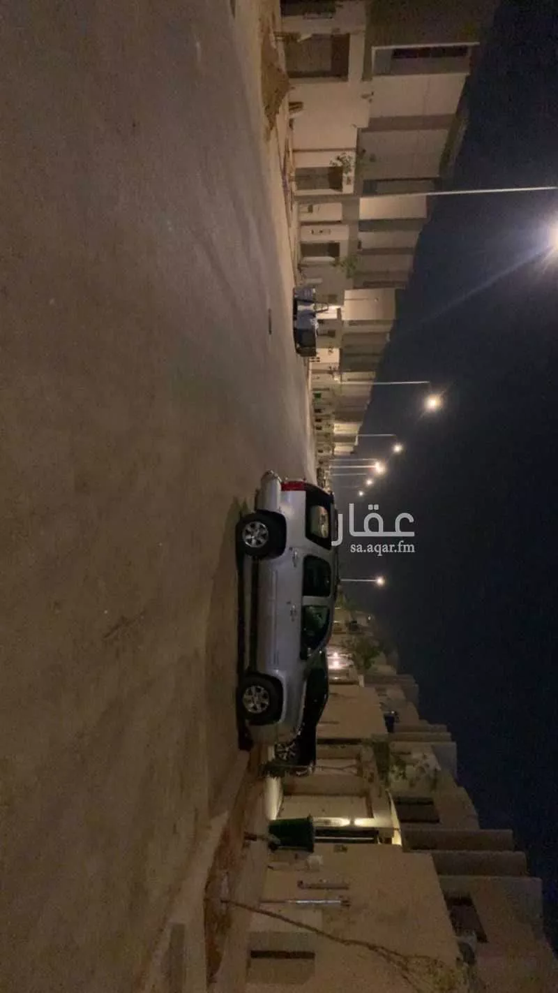 فيلا للإيجار في شارع الامير فيصل بن بندر بن عبدالعزيز الفرعي ، حي مطار الملك خالد الدولي ، الرياض ، منطقة الرياض 1 صورة