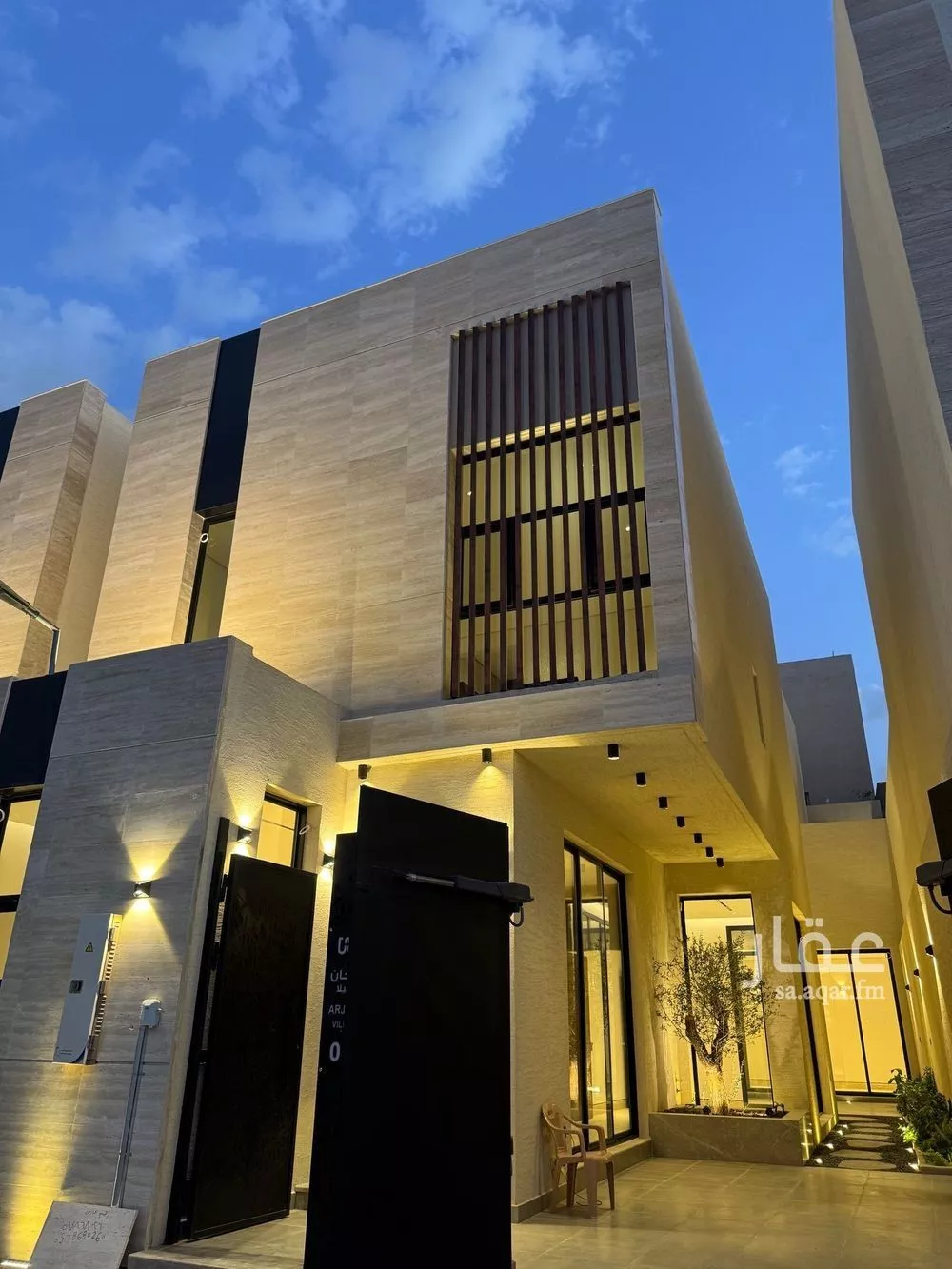 فيلا للبيع في شارع إبراهيم بن محمد الزمزمي, حي المهدية, مدينة الرياض, منطقة الرياض 1 صورة