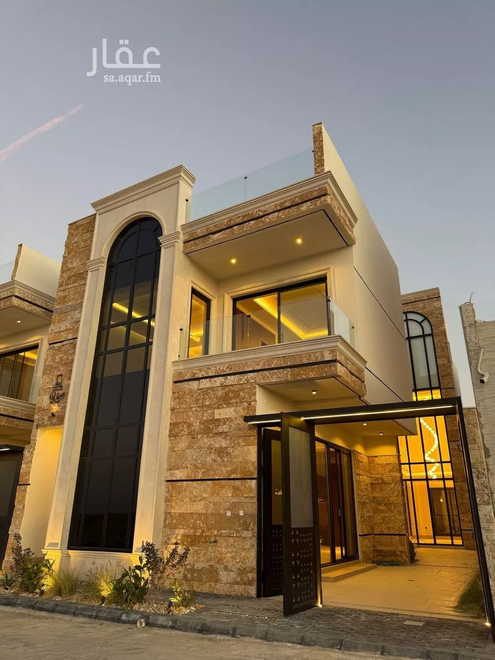 فيلا للبيع في شارع إبراهيم بن محمد الزمزمي, حي المهدية, مدينة الرياض, منطقة الرياض 1 صورة