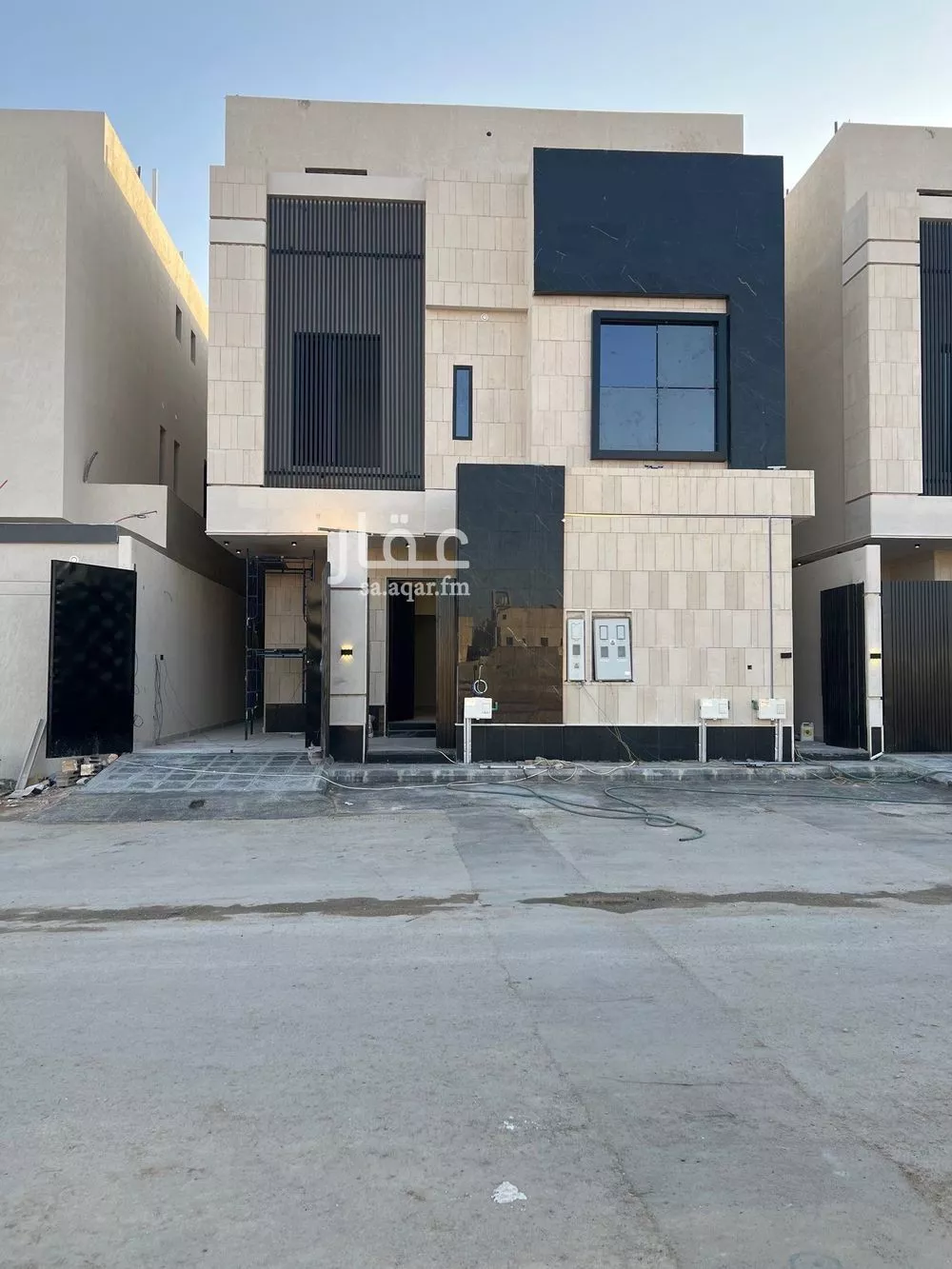دور للبيع في شارع احمد بن هارون, حي الرمال, مدينة الرياض, منطقة الرياض 1 صورة