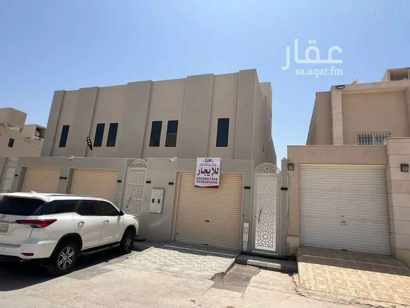 فيلا للإيجار في شارع الشيخ عبدالوهاب عطار, حي العوالي, مدينة الرياض, منطقة الرياض 1 صورة