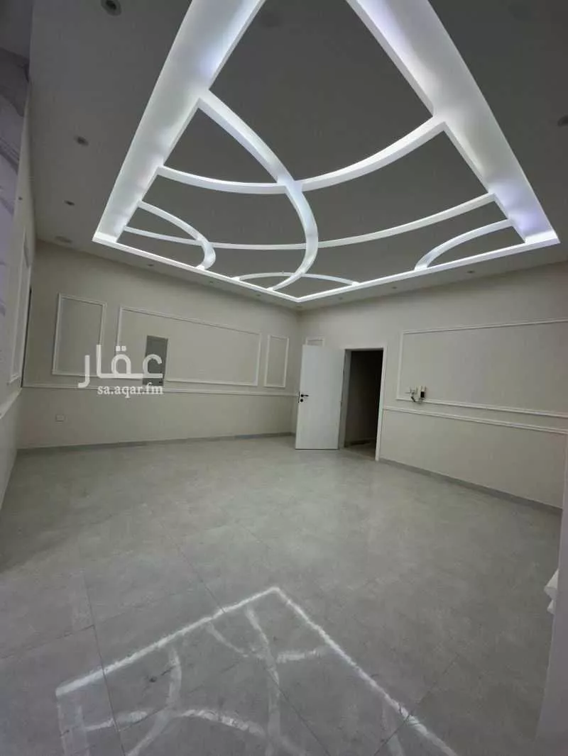 شقة للبيع في شارع العزيزية 36, حي العزيزية, مدينة الجبيل, المنطقة الشرقية 1 صورة