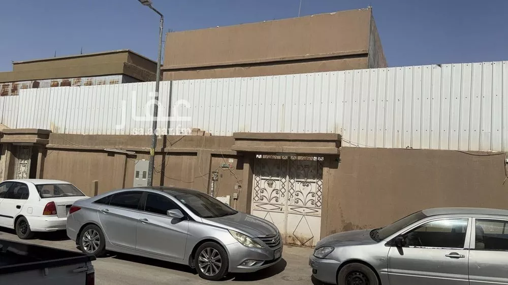 فيلا للبيع في شارع الصليبيخات, حي النسيم الغربي, مدينة الرياض, منطقة الرياض 1 صورة