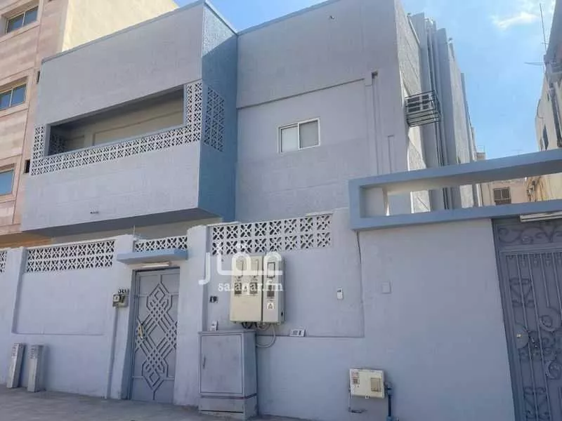 عمارة للبيع في شارع ابو القاسم الحراني, حي العريض, مدينة المدينه المنوره, منطقة المدينة المنورة 1 صورة