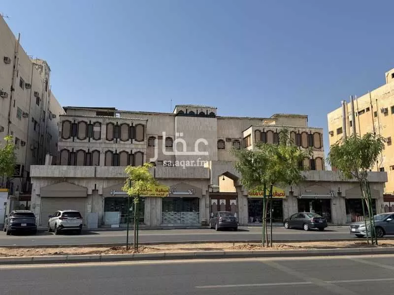 أرض للبيع في شارع الامير عبدالمجيد ابن عبدالعزيز, حي بنى ظفر, مدينة المدينة المنورة, منطقة المدينة المنورة 1 صورة