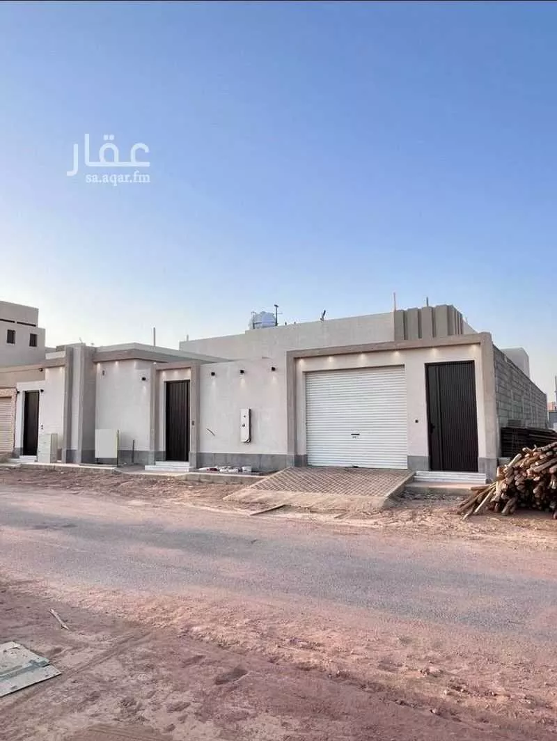 دور للبيع في شارع حسن الفخري, حي الروضة, مدينة المجمعة, منطقة الرياض 1 صورة