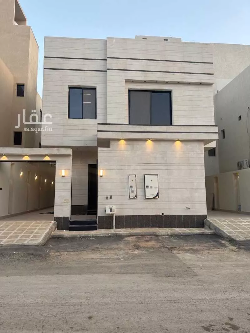 دور للبيع في شارع رقم 134, حي الجنادرية, مدينة الرياض, منطقة الرياض 1 صورة