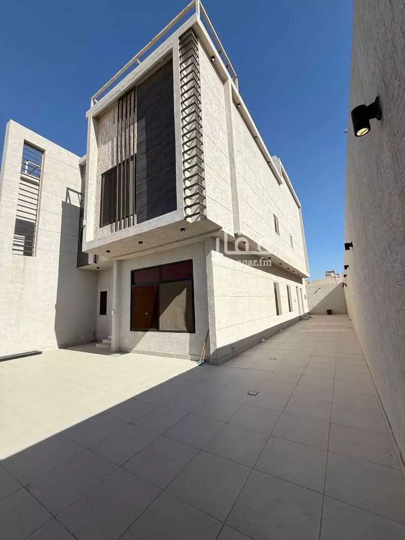 فيلا للإيجار في شارع 1555 ضاحية الملك فهد, حي ضاحية الملك فهد, مدينة الدمام, المنطقة الشرقية 1 صورة