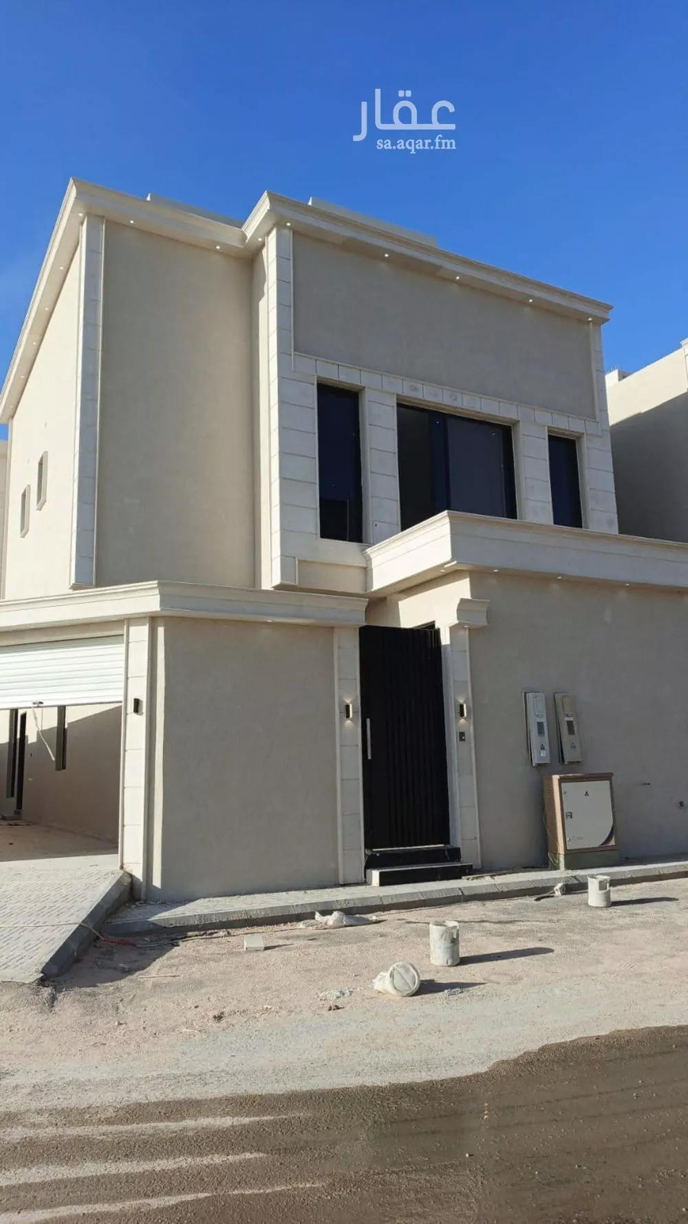 فيلا للبيع في شارع حمزة بن عبدالمطلب, حي الجنادرية, مدينة الرياض, منطقة الرياض 1 صورة