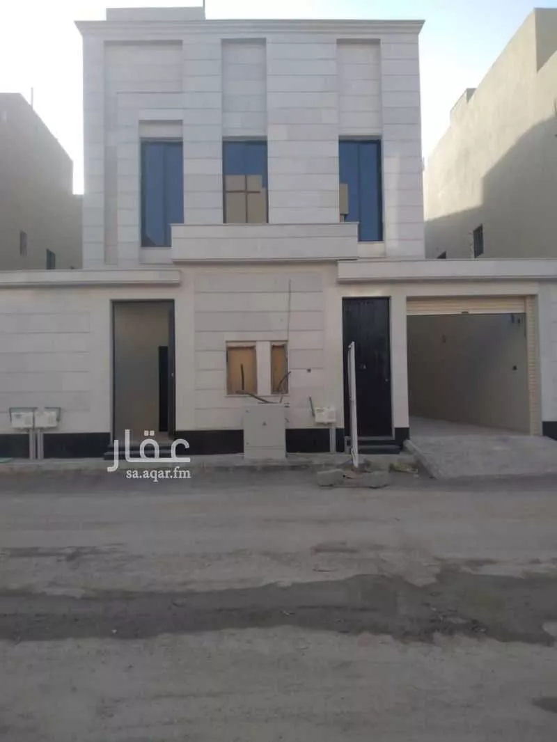 دور للبيع في حي الندوة, مدينة الرياض, منطقة الرياض 1 صورة