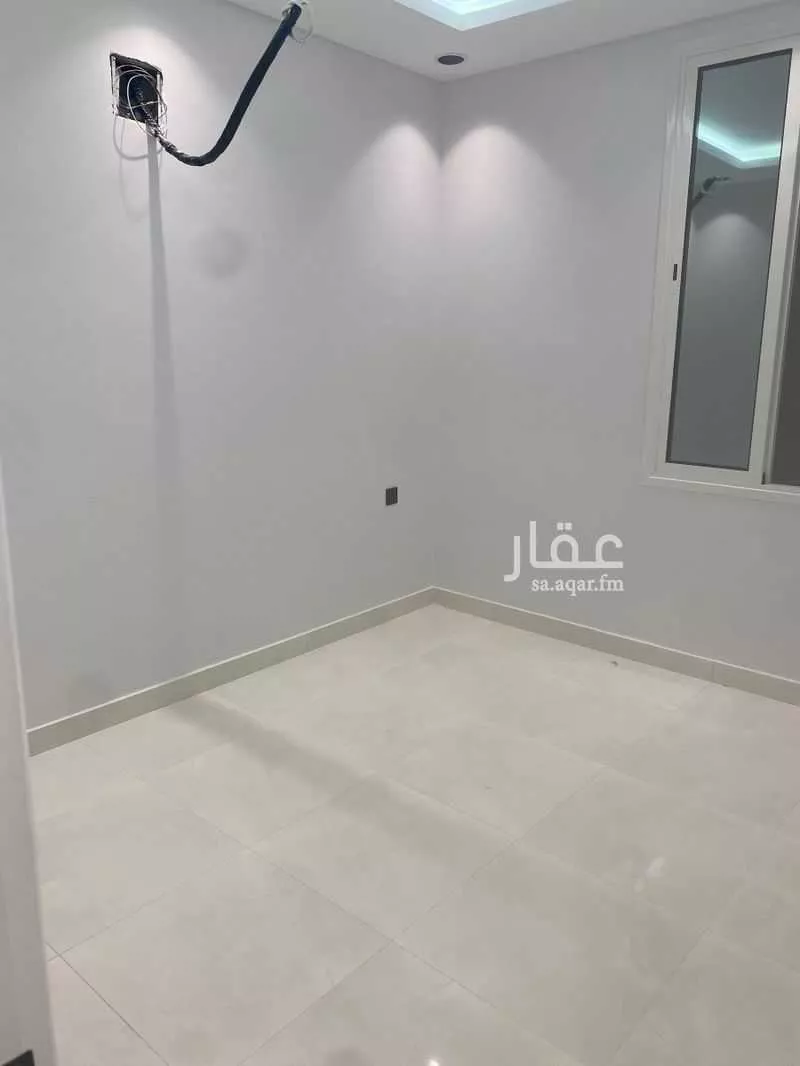 عمارة للإيجار في شارع التاسع عشر, حي الخبر الجنوبية, مدينة الخبر, المنطقة الشرقية 1 صورة