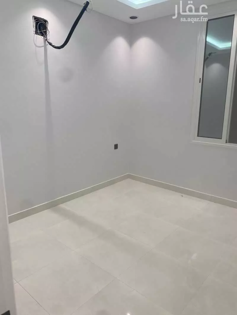 عمارة للإيجار في شارع التاسع عشر, حي الخبر الجنوبية, مدينة الخبر, المنطقة الشرقية 1 صورة