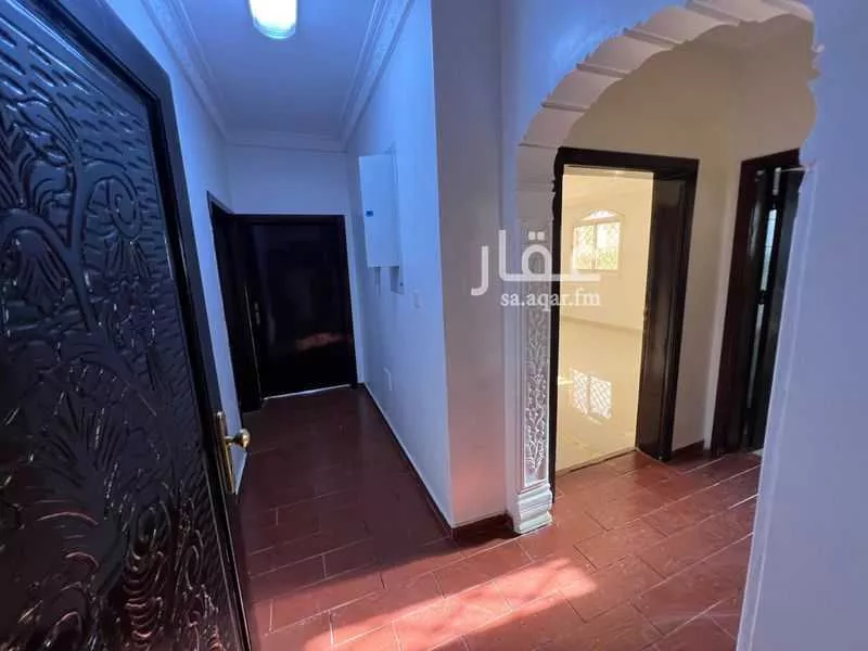 شقة للإيجار في شارع اسحاق بن خليد, حي شظاة, مدينة المدينه المنوره, منطقة المدينة المنورة 1 صورة