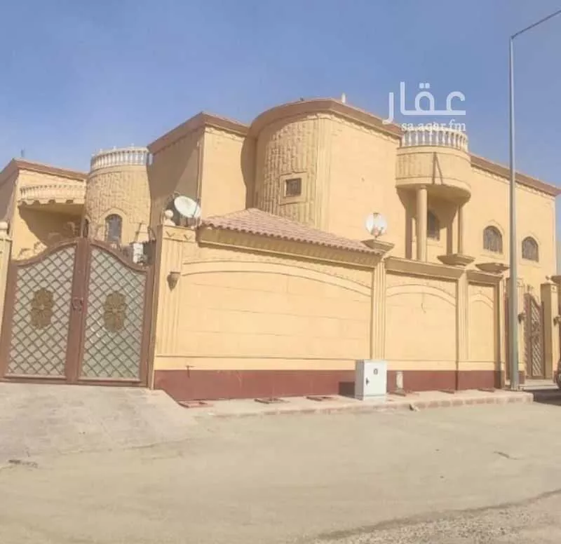 فيلا للبيع في شارع نواره 36, حي نوارة, مدينة المزاحمية, منطقة الرياض 1 صورة