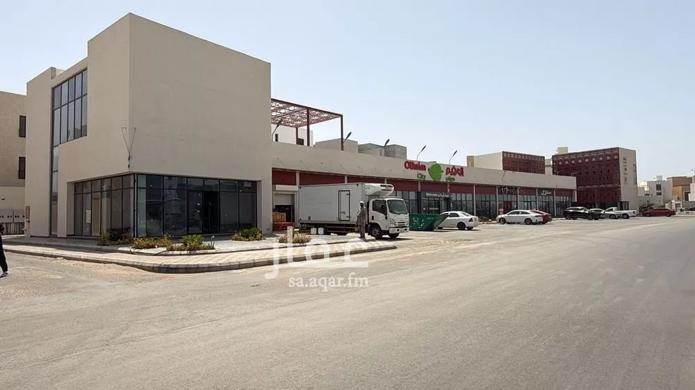 محل للإيجار في شارع اسامة عبدالمجيد شبكشي, حي الشراع, مدينة جدة, منطقة مكة المكرمة 1 صورة