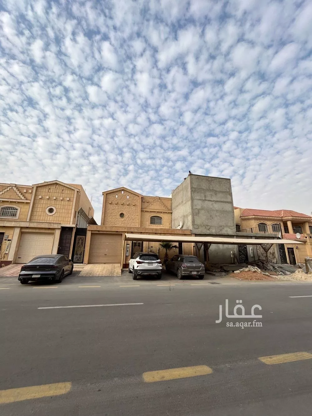 فيلا للبيع في شارع مطلق بن صالح بن مطلق, حي إشبيلية, مدينة الرياض, منطقة الرياض 1 صورة