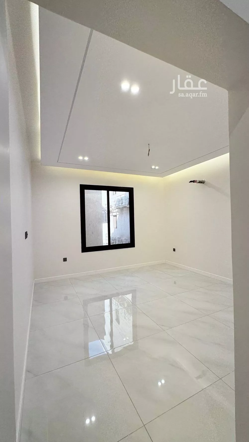 شقة للبيع في شارع عقبه بن كديم, حي الزهراء, مدينة جدة, منطقة مكة المكرمة 1 صورة