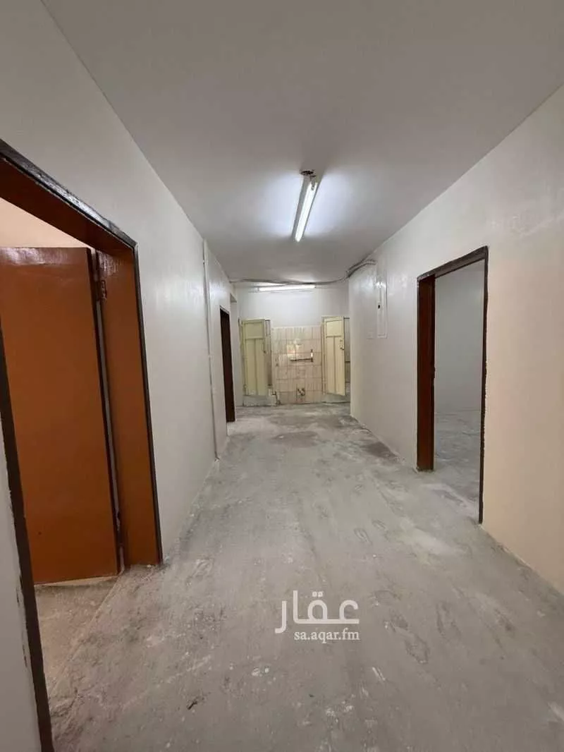 عمارة للإيجار في شارع طريق الملك خالد فرعي, حي الثقبة, مدينة الخبر, المنطقة الشرقية 1 صورة