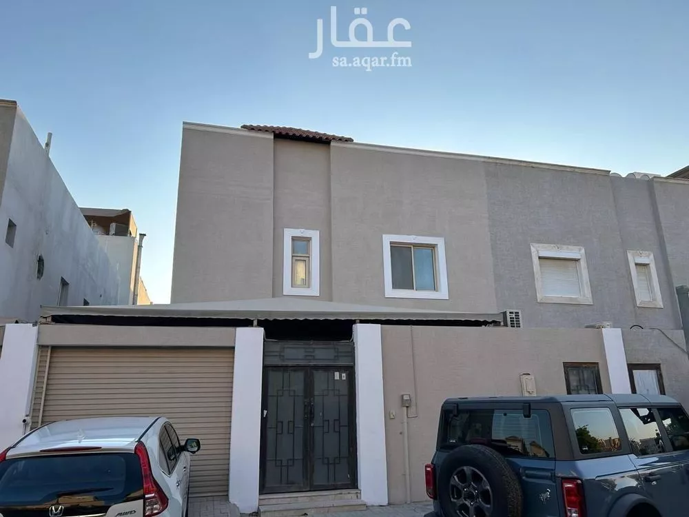 فيلا للبيع في شارع محايل, مدينة الظهران, المنطقة الشرقية 1 صورة