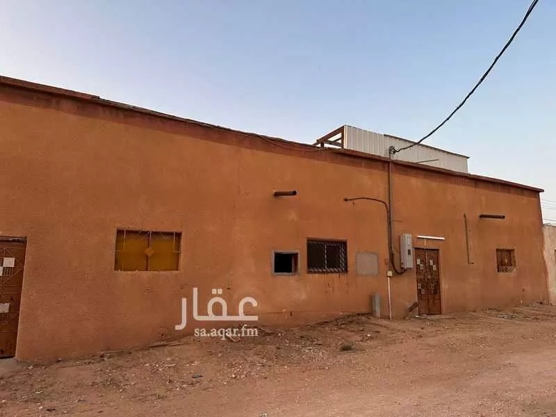 دور للبيع في شارع مخطط 133 35, حي مخطط رقم 133 , مدينة ثادق, منطقة الرياض 1 صورة